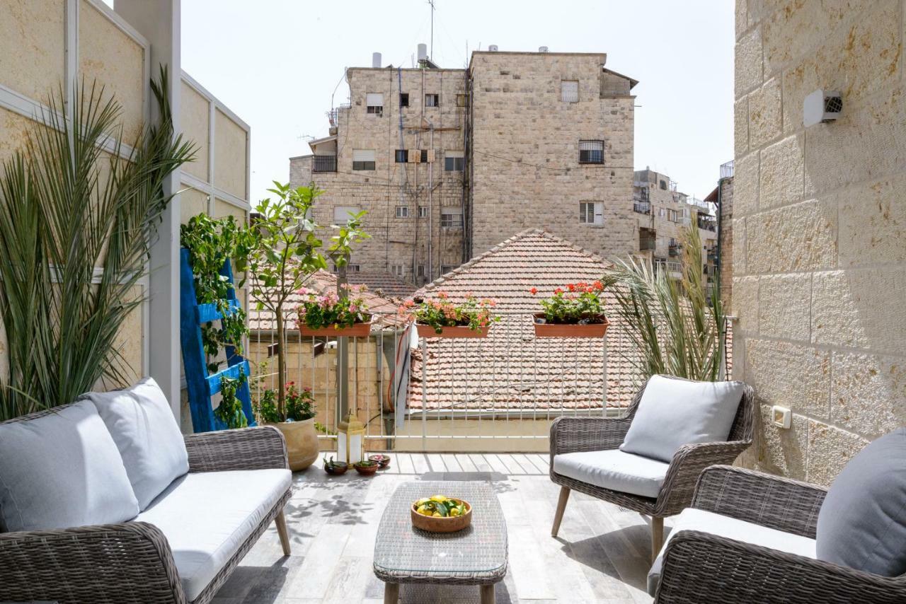 Design & Veranda Next To Mahane Yehuda Market By Feelhome 耶路撒冷 外观 照片